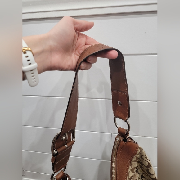 Coach Hobo Bag Buckle Pleated Brown Monogram Signature Handbag Purse - Picture 9 of 15